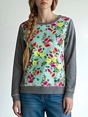 NWT Kensie Floral Sweatshirt Sz M Cotton Whimsical Casual